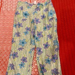 Lilly Pulitzer Capris size 6